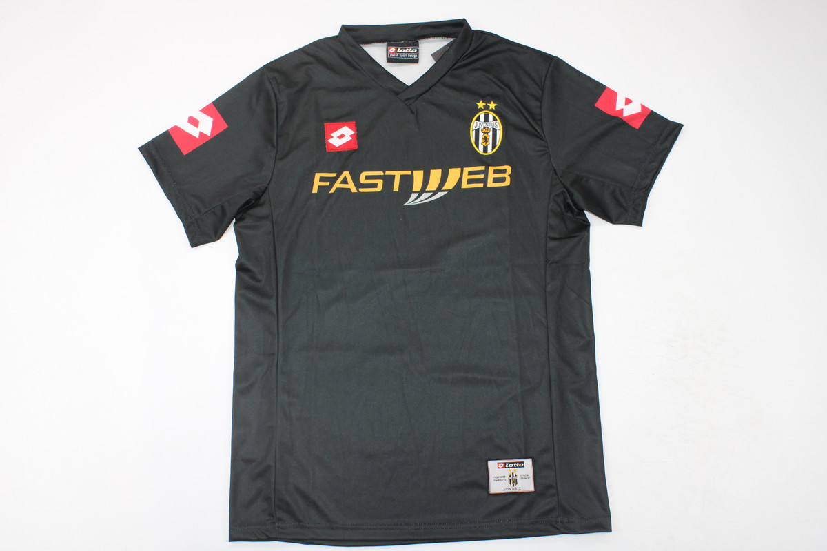 AAA Quality Juventus 01/02 Away Black Soccer Jersey